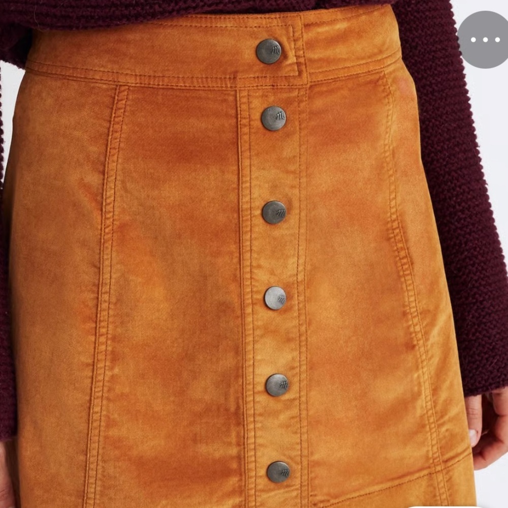 Madewell 🧡🍊 Orange Velveteen Button Front Skirt